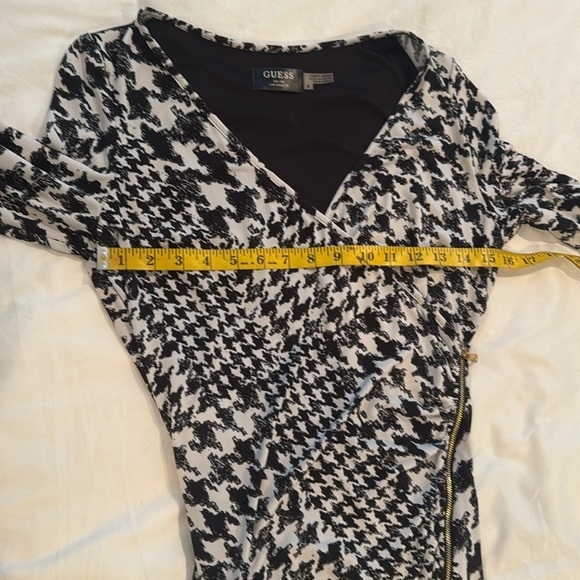 Guess Chic Black and White Houndstooth Dress - Picture 8 of 11
